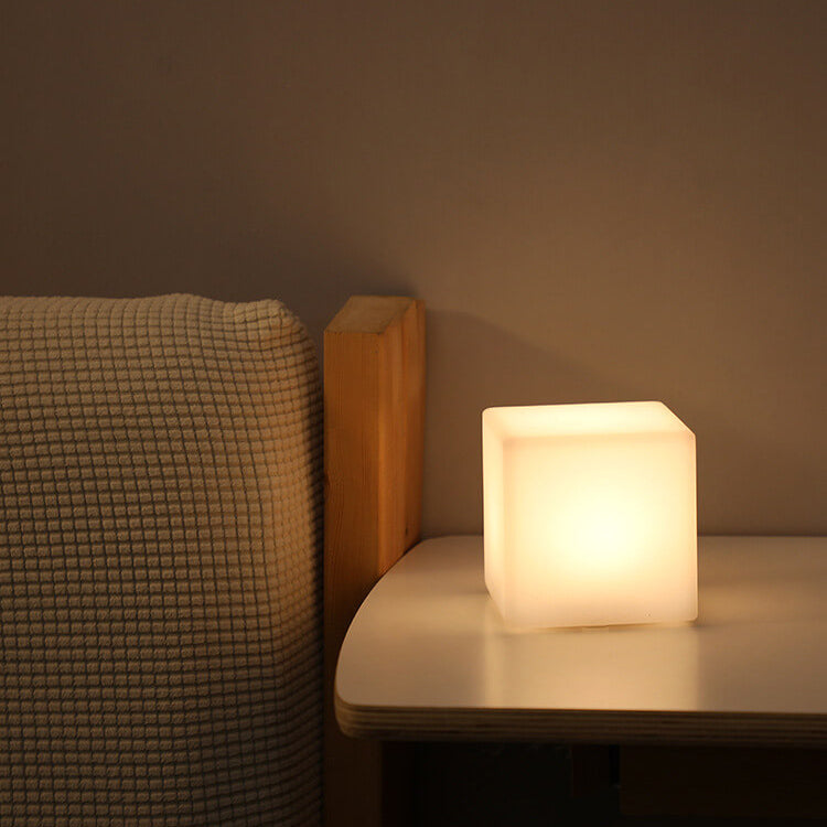 Creative Geometry PE Battery Remote Night Light Decorative Table Lamp