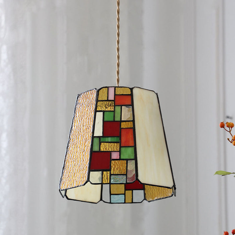Traditional Tiffany Trapezoidal Rectangle Rose Brass Stained Glass 1-Light Pendant Light For Living Room