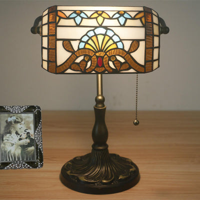 Vintage Stained  Glass 1-Light Zipper Switch Table Lamp