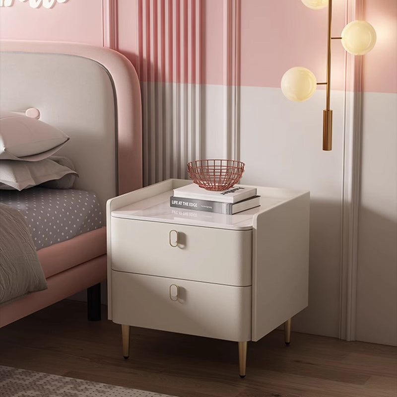 Table de chevet moderne minimaliste en cuir microfibre de pin avec panneau carré en pierre, 2 tiroirs pour chambre à coucher 