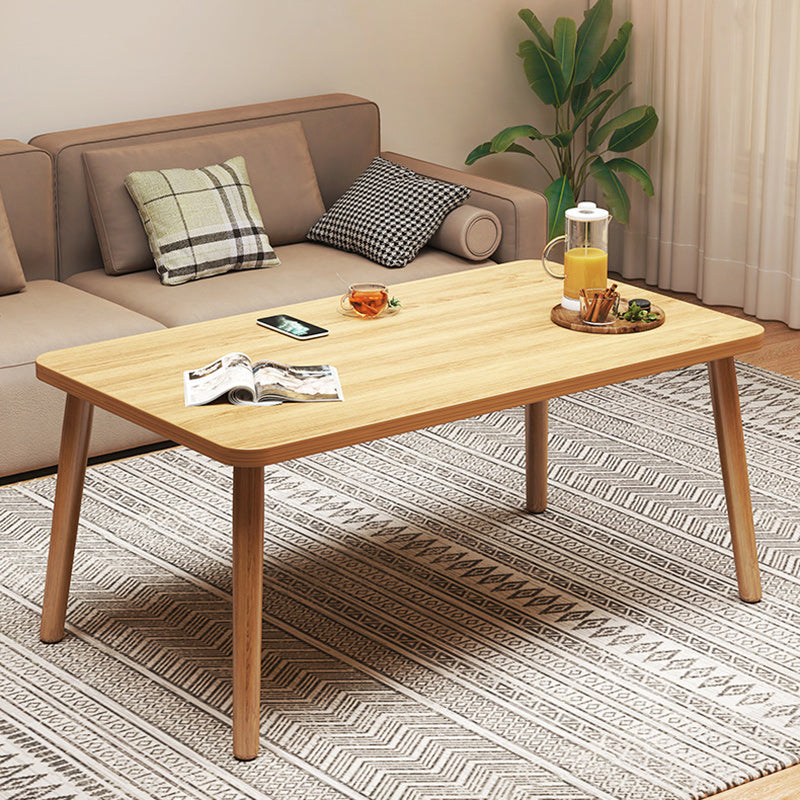 Moderner minimalistischer rechteckiger Couchtisch aus massivem Holz für das Wohnzimmer 