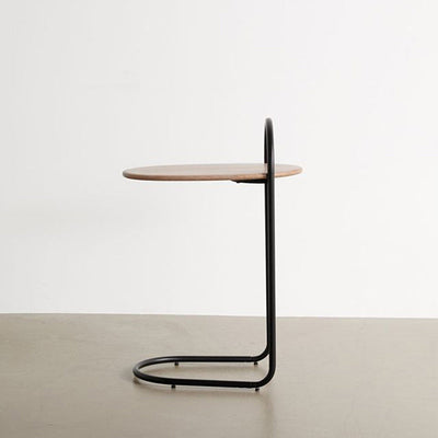 Moderner minimalistischer ovaler Kurvenholz-Metall-Beistelltisch 1-stufig für das Wohnzimmer 