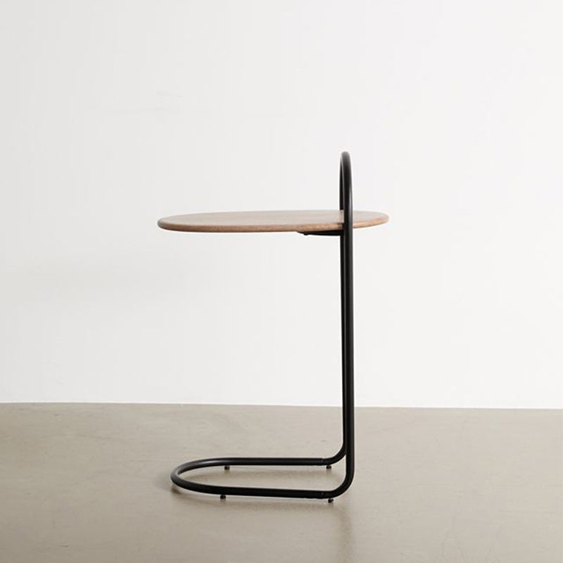Moderner minimalistischer ovaler Kurvenholz-Metall-Beistelltisch 1-stufig für das Wohnzimmer 