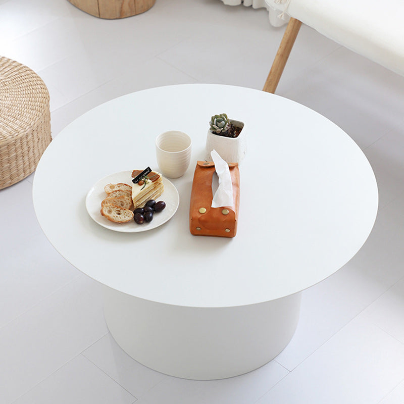 Moderner minimalistischer runder zylindrischer Couchtisch aus Metall für das Wohnzimmer 