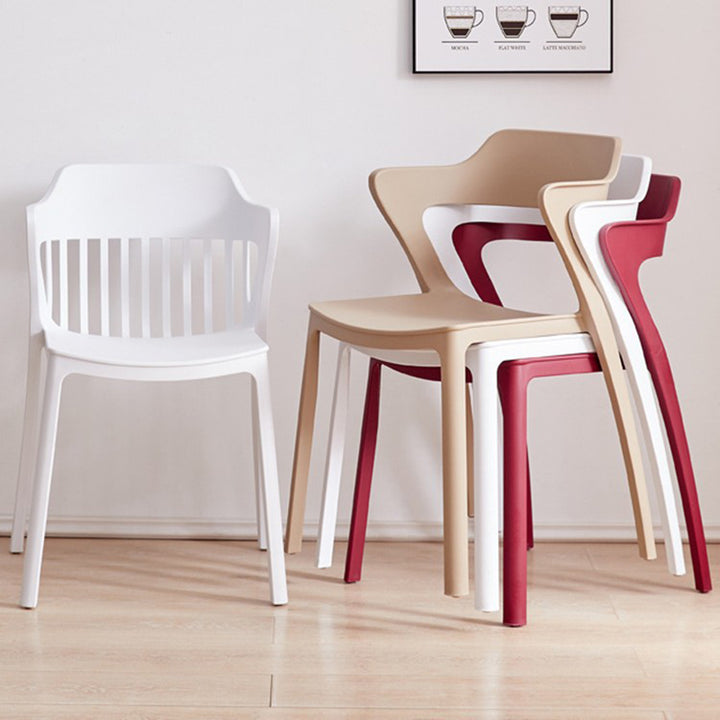 Moderner minimalistischer rechteckiger PVC-Esszimmerstuhl mit durchbrochener Rückenlehne ohne Armlehnen für das Esszimmer 