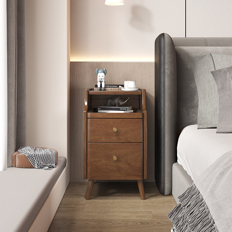 Moderner minimalistischer schmaler rechteckiger Nachttisch aus Holz mit 2 Schubladen für das Schlafzimmer 