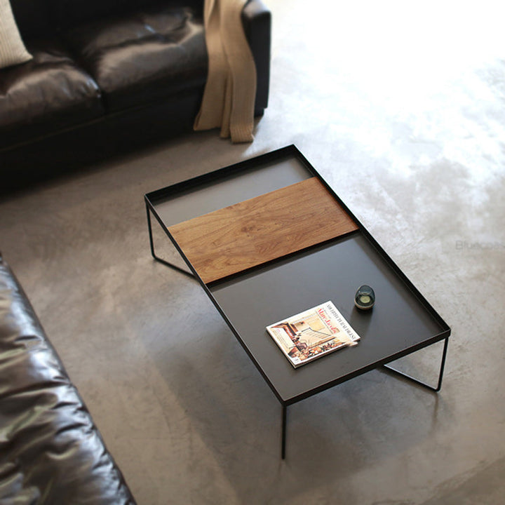 Moderner rechteckiger Couchtisch im Industrial-Stil aus Eisen und umweltfreundlichem Holzwerkstoff für das Wohnzimmer 