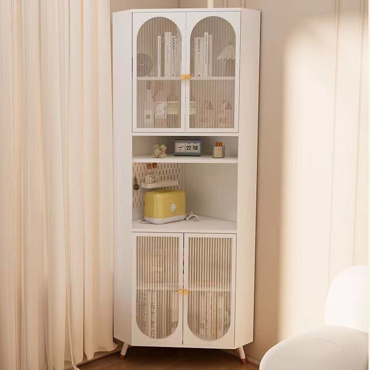 Zeitgenössischer skandinavischer dreieckiger kaltgewalzter Stahl gehärtetes Glas Eckschrank 2-Schränke 2-Ebenen für Wohnzimmer 