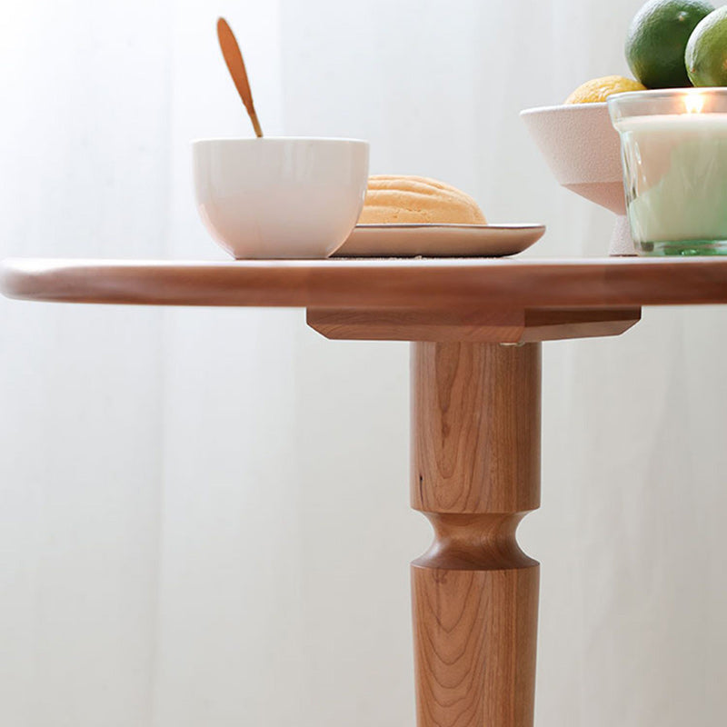 Mesa Auxiliar Redonda Nórdica Contemporánea de Madera de Cerezo con 4 Patas para Sala de Estar 