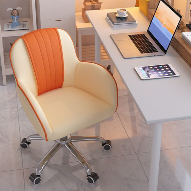 Zeitgenössischer skandinavischer Kurvenquadrat PU Leder Stahl Nylon Schreibtischstuhl Rückenlehne Arm für das Home Office 