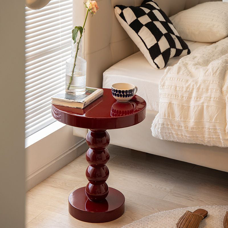 Table basse en bois massif de forme ronde contemporaine pour salon 