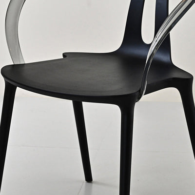 Moderner minimalistischer Kurvenrahmen Kunststoff-Esszimmerstuhl Rückenlehne Armlehne für Esszimmer 