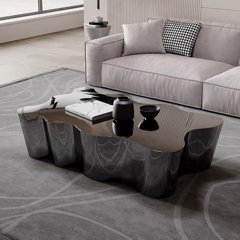 Moderner Art Deco Cloud Oval Edelstahl Metall Beistelltisch 1-stufig für das Wohnzimmer 