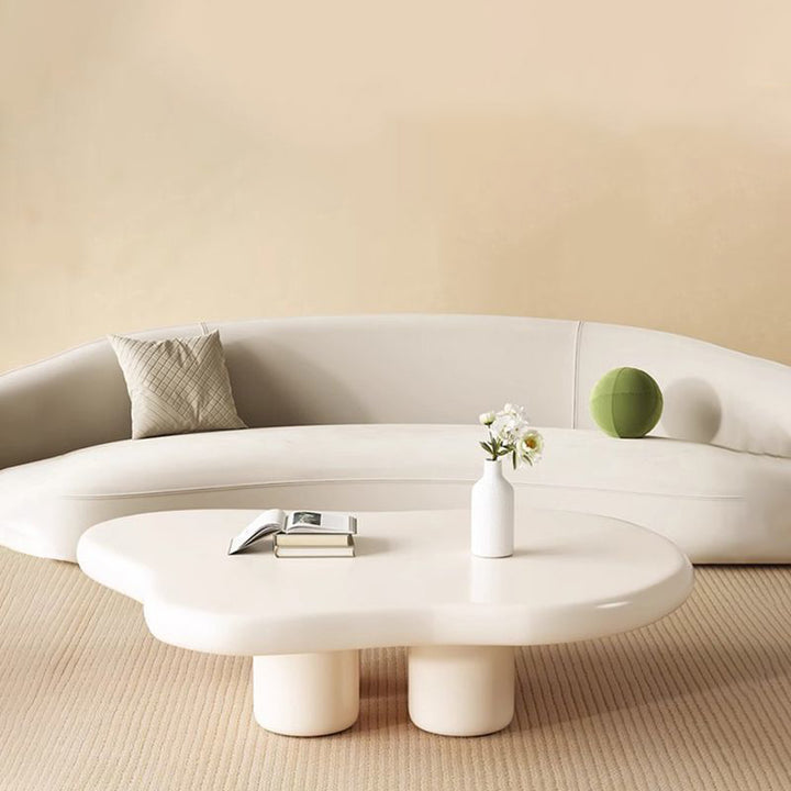 Moderner minimalistischer wolkenförmiger Couchtisch aus mitteldichter Faserplatte und Kohlenstoffstahl mit 1 Ebene für das Wohnzimmer 