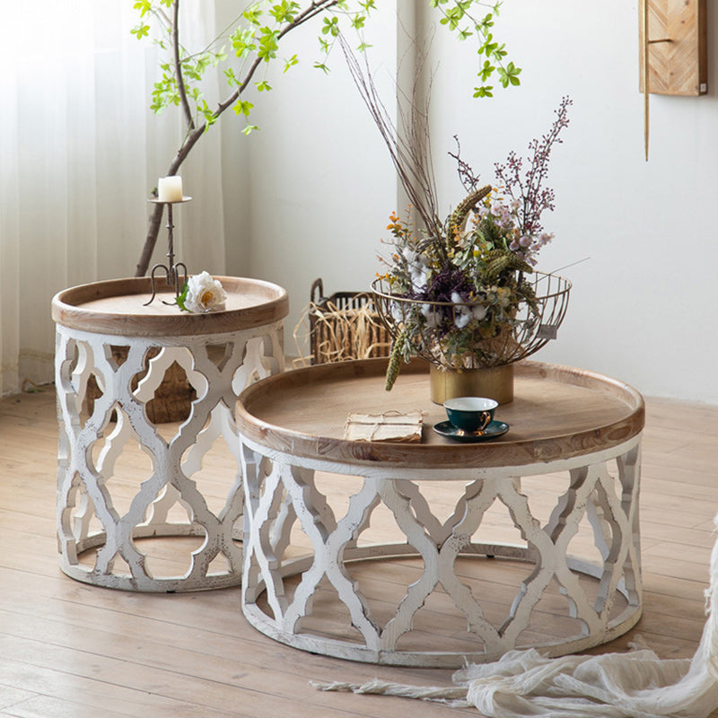 Moderner Art Deco runder Blütenblätter Holz-Eisen-Couchtisch 1-stufig für das Wohnzimmer 