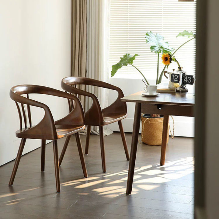 Traditional Vintage Rubberwood Dining Chair Backrest Armrests For Dining Room
