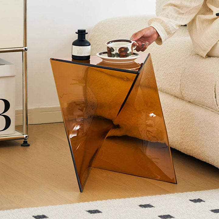 Moderner minimalistischer geometrischer PC-Dreieck-Ecktisch mit 1 Ablage für das Wohnzimmer 