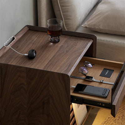 Table de nuit rectangulaire en bois nordique contemporain à 2 tiroirs pour chambre 