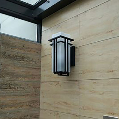Applique murale moderne minimaliste rectangulaire en alliage étanche avec verre à 1 lumière pour patio extérieur 