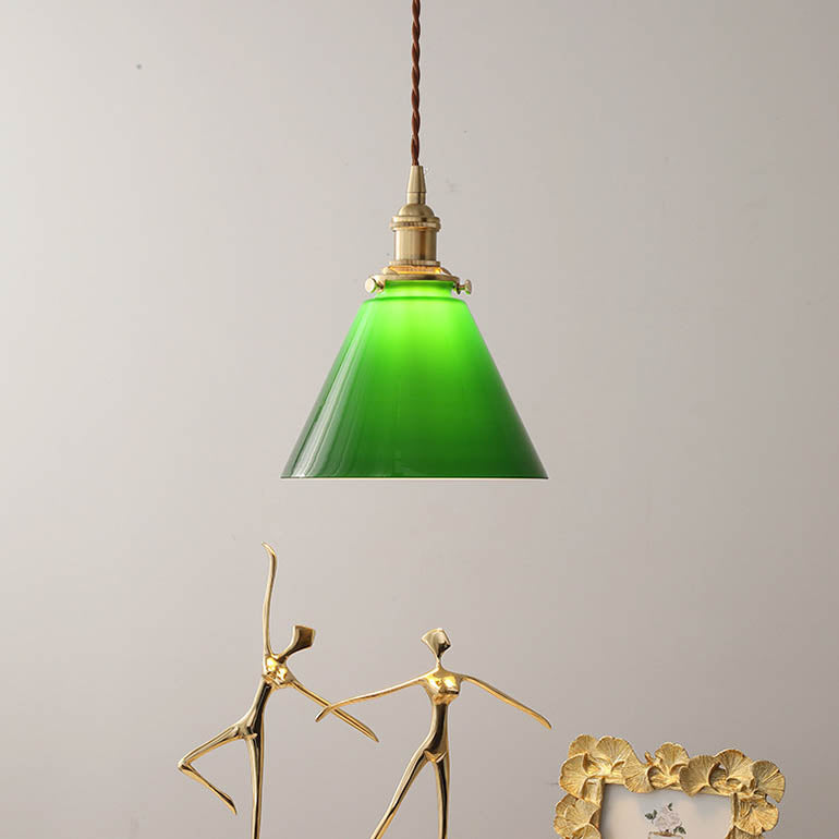 Luminaire suspendu contemporain rétro à 1 lumière en verre et cuivre à cône vert pour le salon 