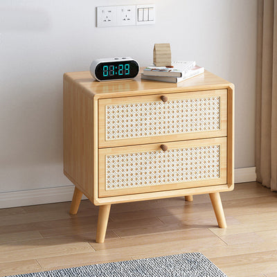 Traditional Farmhouse Square Rubberwood Solid Wood Pine Solid Wood Multi-Layer Solid Wood Nightstand 2-Drawer For Bedroom