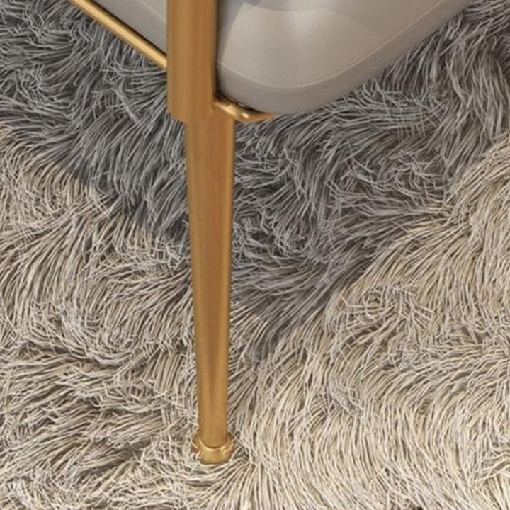 Zeitgenössischer skandinavischer quadratischer PU-Leder-Eisen-Schminkhocker mit Rückenlehne und Armlehne für das Schlafzimmer 