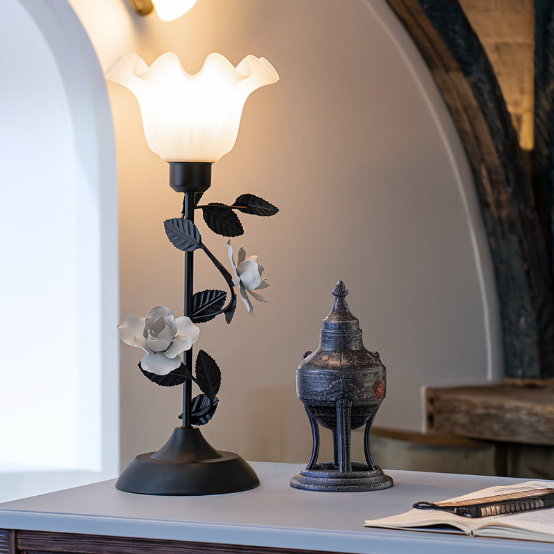 Contemporary Scandinavian Rose-shaped Iron Acrylic Glass 1-Light Table Lamp For Bedroom