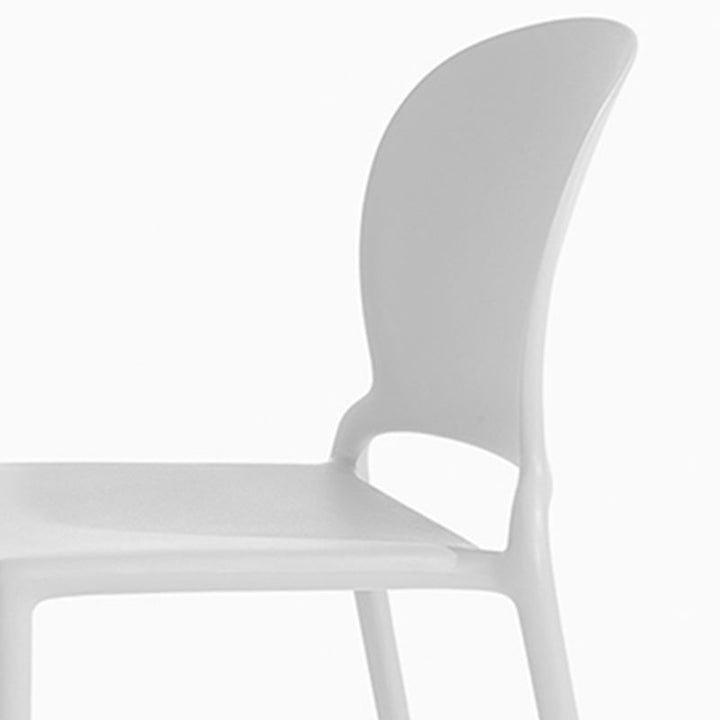 Zeitgenössischer nordischer gebogener quadratischer PP-Esszimmerstuhl Rückenlehne ohne Armlehnen für Esszimmer 
