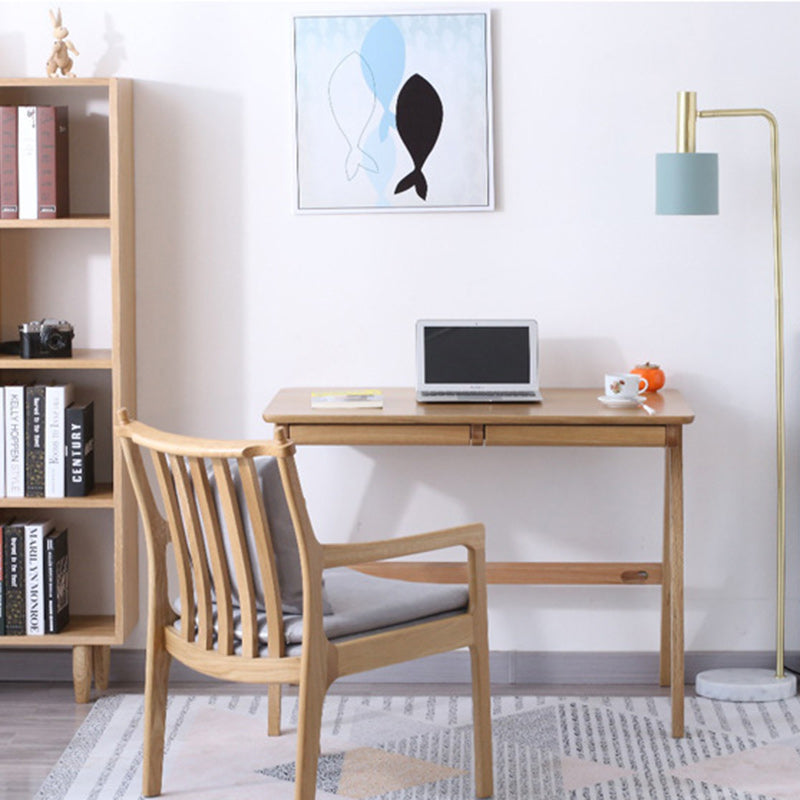 Chaise contemporaine scandinave carrée avec coussin rembourré en bois massif avec dossier et accoudoirs pour salon 