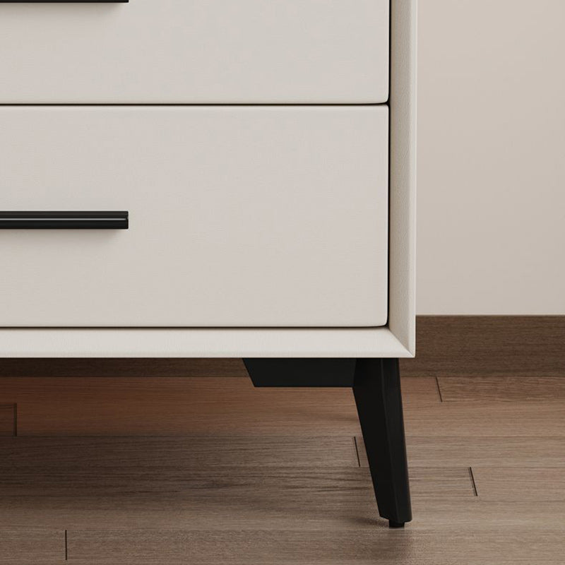 Table de nuit moderne de luxe en cuir microfibre carré avec placage de pierre et panneau en bois massif à 2 tiroirs pour chambre 