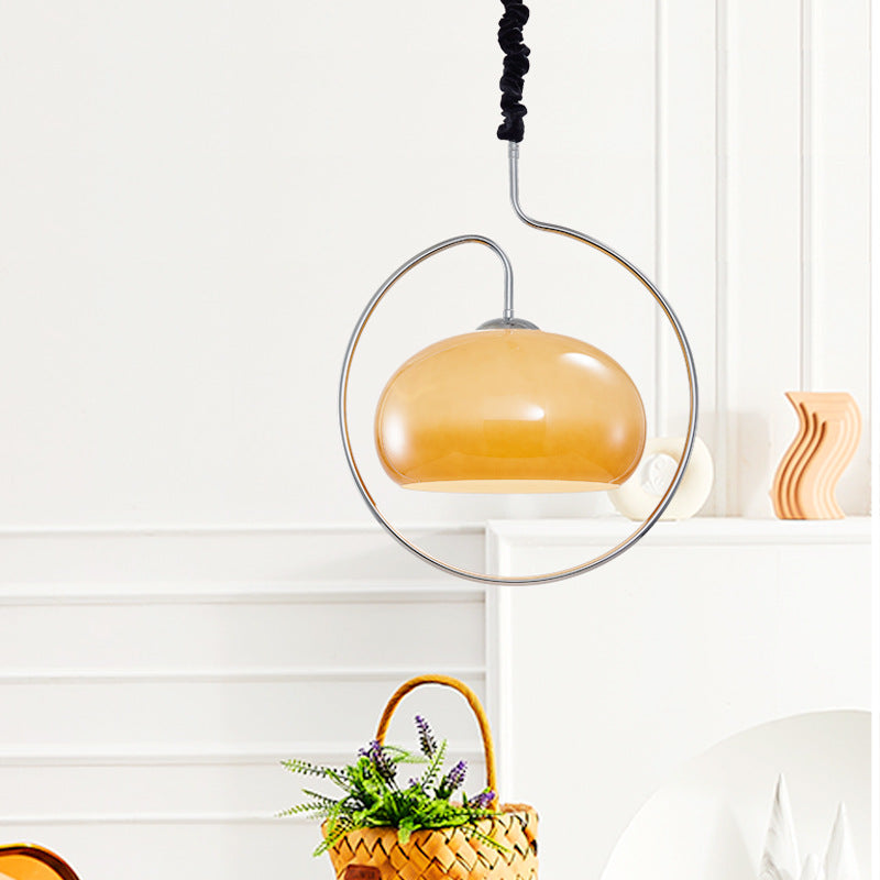 Suspension moderne minimaliste en fer et verre rond crème à 1 lumière pour salon 