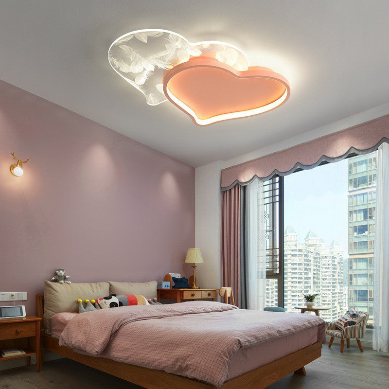 Luz de techo LED de montaje empotrado de hierro acrílico con plumas de amor creativas contemporáneas para dormitorio 