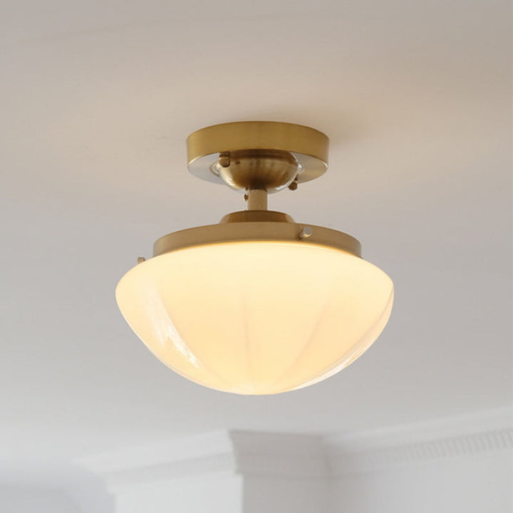 Moderne skandinavische cremefarbene runde Deckenleuchte aus Eisen und Glas mit 1 Licht, halbbündige Montage für Wohnzimmer 