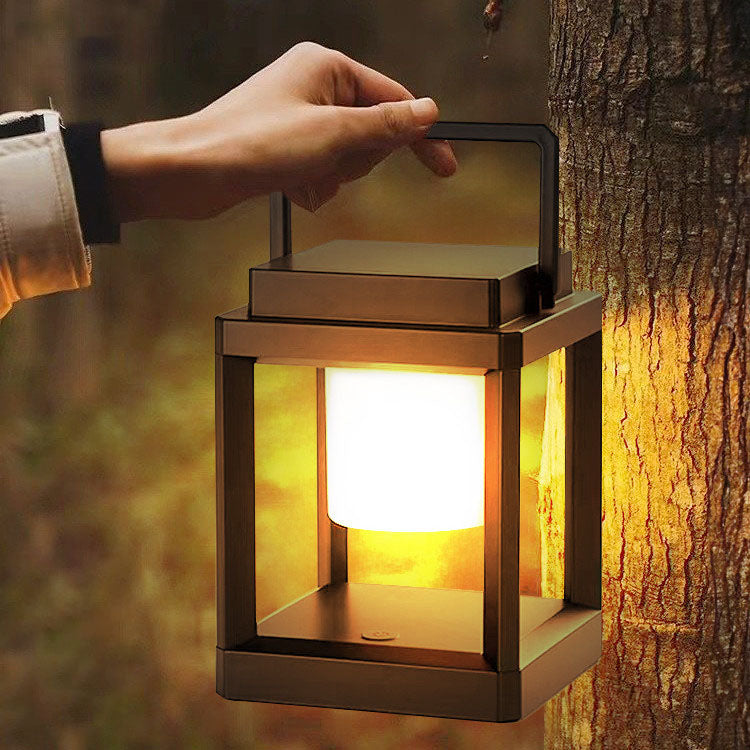 ضوء LED شمسي خارجي مربع ABS بتصميم بسيط حديث للتخييم 
