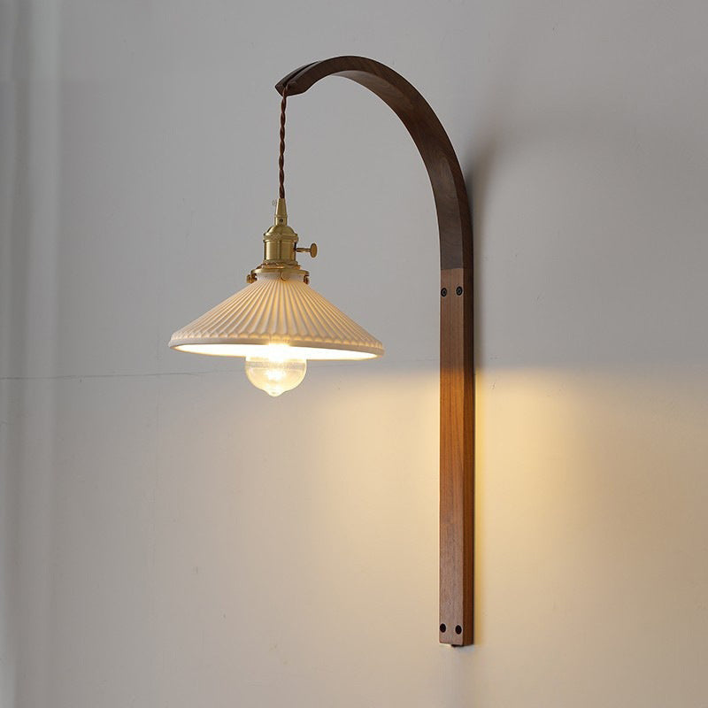 Applique murale 1 lumière avec abat-jour rond en céramique japonaise traditionnelle et poteau courbé en bois pour salon 