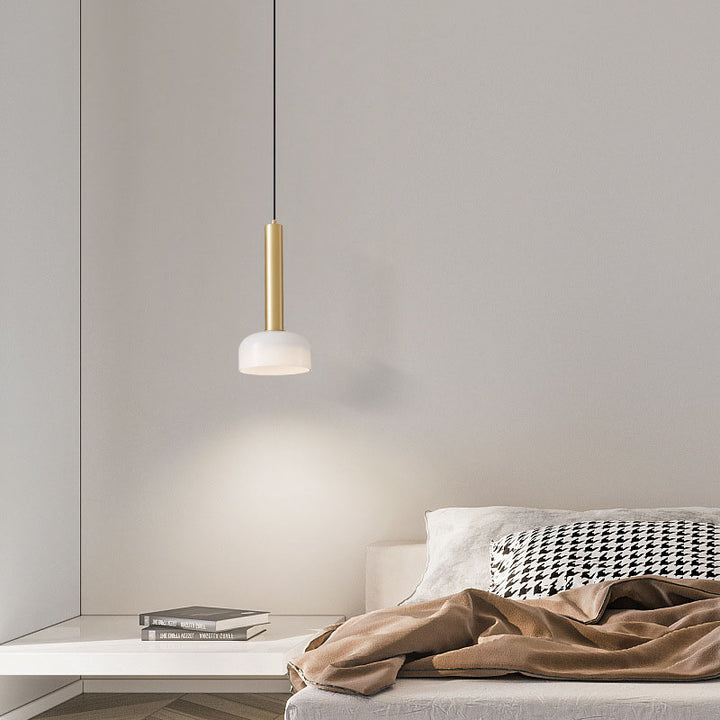 Moderne minimalistische Kupferrahmen-Glas-Pendelleuchte mit rundem Schirm für das Wohnzimmer 