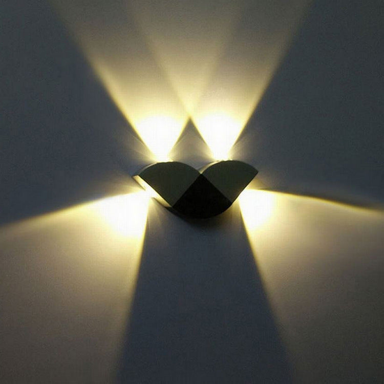 Applique murale LED en aluminium papillon à la simplicité moderne pour le salon 