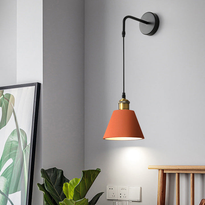 Applique murale contemporaine scandinave en aluminium et fer à 1 lumière pour chambre 