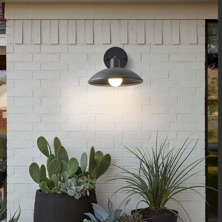 Applique murale moderne minimaliste étanche ronde en fer à 1 lumière pour patio extérieur 