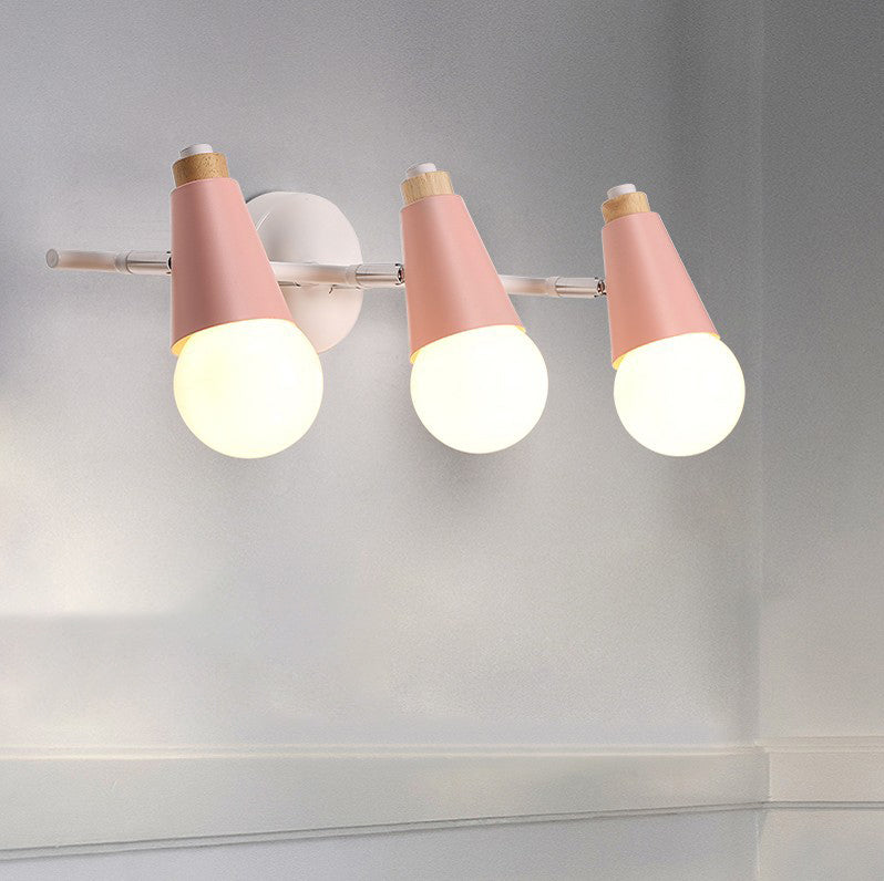 Lampe murale moderne en bois, fer et corne, cône 1/2/3 lumières pour chevet 