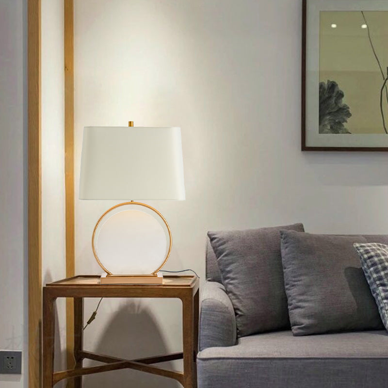 Lámpara de mesa de 1 luz de piedra cuadrada redonda minimalista moderna de hierro y tela para dormitorio 