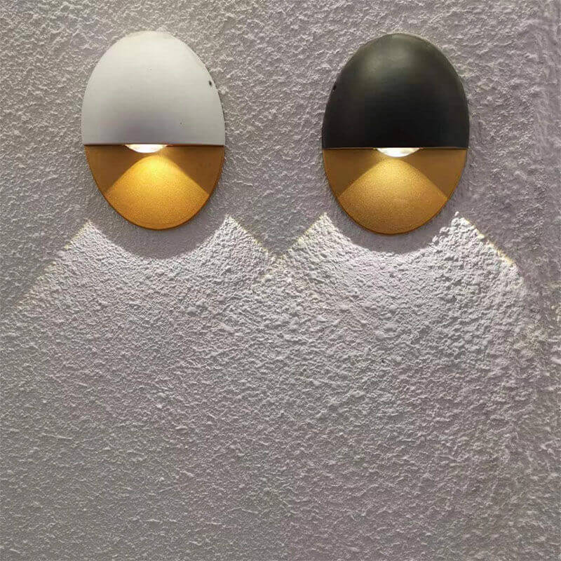 مصباح حائط LED خارجي مقاوم للماء من الألومنيوم بشكل بيضاوي بتصميم عصري بسيط للفناء الخارجي 