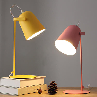 Nordic Macaron Farbe Kreatives Eisen-Eimer-Design 1-Licht Tischlampe 