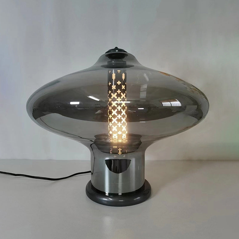 Moderne minimalistische geometrische rauchgraue Glas-Hardware-LED-Tischlampe für das Home Office 