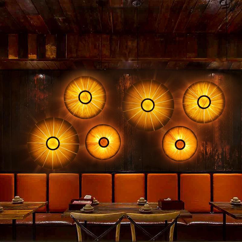 Traditional Vintage Round Disc Wood Veneer 1-Light Wall Sconce Lamp For Dining Room