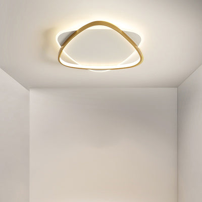 Luz de techo LED de montaje empotrado de hierro acrílico triángulo minimalista moderno para dormitorio 