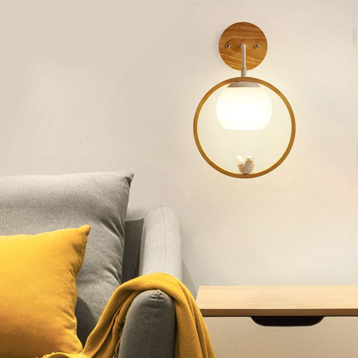 Zeitgenössische skandinavische Vogel Runde Holz Glas 1-Licht Wandleuchte Lampe für Schlafzimmer 