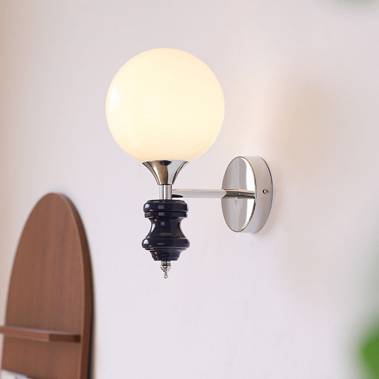 Zeitgenössische Einfachheit Magic Bean Eisen Silber Finish Rahmen 1-Licht Wandleuchte für Wohnzimmer 