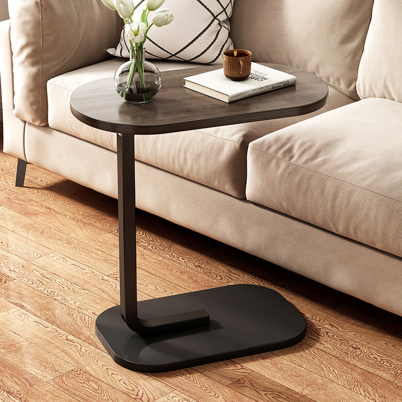 Zeitgenössischer nordischer rechteckiger MDF-Stahl-Couchtisch für das Wohnzimmer 