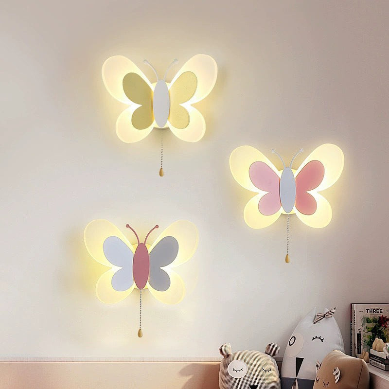 مصباح حائط LED من الحديد بتصميم فراشة أكريليك إبداعي معاصر لغرفة النوم 